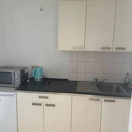 بيت ضيافة Monteurzimmer Iris&jasmin