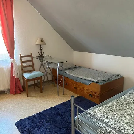 Monteurzimmer Iris&jasmin بيت ضيافة